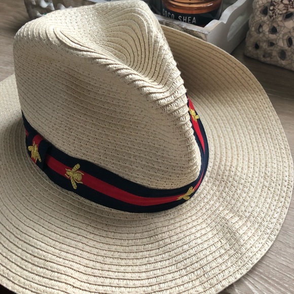 vince camuto bee hat